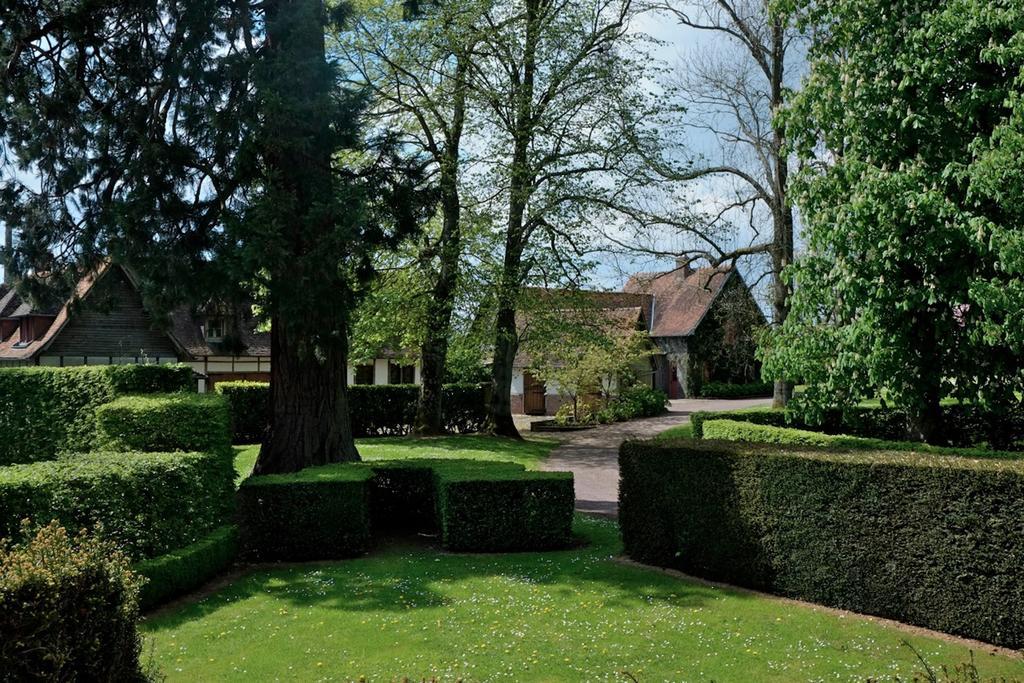 Chateau De Bouelles Bed & Breakfast Neufchâtel-en-Bray Exterior foto